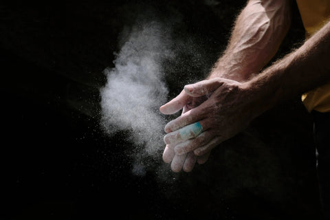 Quanta polvere respiri quando usi la magnesite? I rischi invisibili che non ti aspetti - Lazyghost