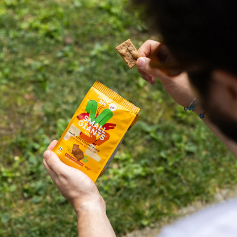 Small Giants Bites - Cracker con farina di grillo - 21% Proteine